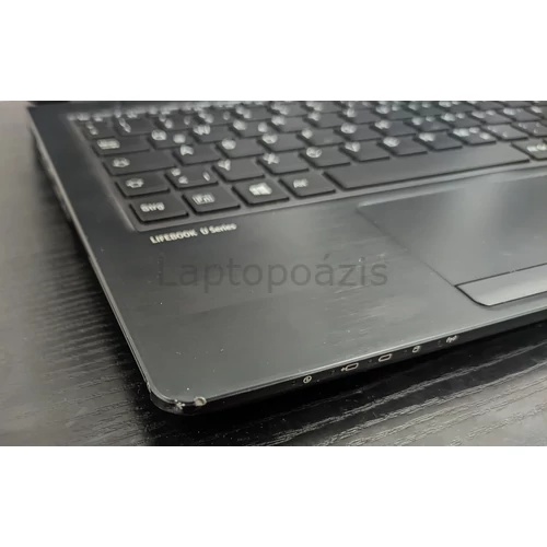 Fujitsu Lifebook U727 ultrabook - Intel i3-7100u | 8 GB | 256 GB SSD | 12,5